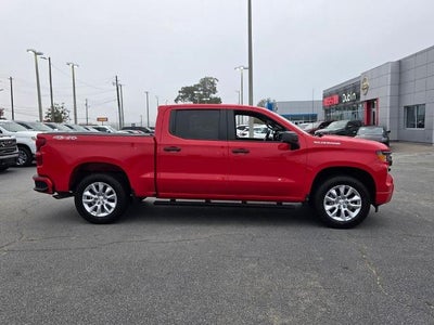 2022 Chevrolet Silverado 1500 Crew Cab Short Box 4-Wheel Drive Custom