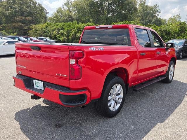 2022 Chevrolet Silverado 1500 Crew Cab Short Box 4-Wheel Drive Custom