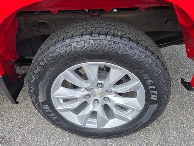 2022 Chevrolet Silverado 1500 Crew Cab Short Box 4-Wheel Drive Custom