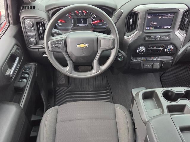 2022 Chevrolet Silverado 1500 Crew Cab Short Box 4-Wheel Drive Custom