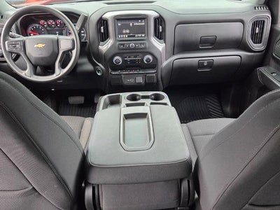 2022 Chevrolet Silverado 1500 Crew Cab Short Box 4-Wheel Drive Custom