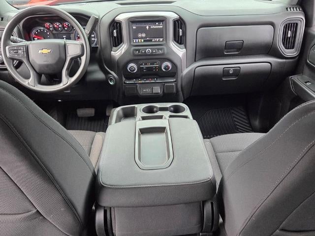 2022 Chevrolet Silverado 1500 Crew Cab Short Box 4-Wheel Drive Custom
