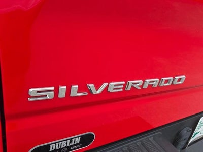 2022 Chevrolet Silverado 1500 Crew Cab Short Box 4-Wheel Drive Custom