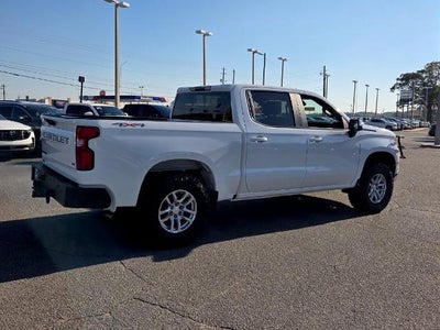 2022 Chevrolet Silverado 1500 Crew Cab Short Box 4-Wheel Drive LT 1LT