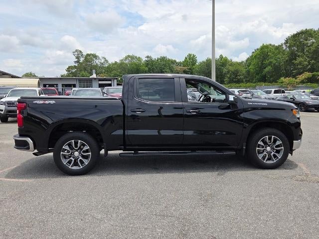 2023 Chevrolet Silverado 1500 Crew Cab Short Box 4-Wheel Drive LT 2FL