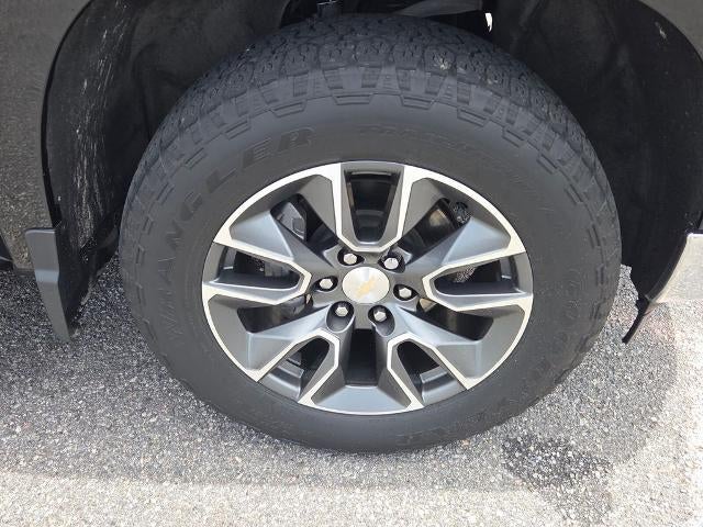 2023 Chevrolet Silverado 1500 Crew Cab Short Box 4-Wheel Drive LT 2FL