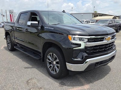 2023 Chevrolet Silverado 1500 Crew Cab Short Box 4-Wheel Drive LT 2FL