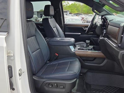 2022 Chevrolet Silverado 1500 Crew Cab Short Box 4-Wheel Drive High Country