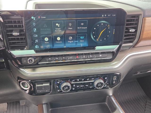 2022 Chevrolet Silverado 1500 Crew Cab Short Box 4-Wheel Drive High Country