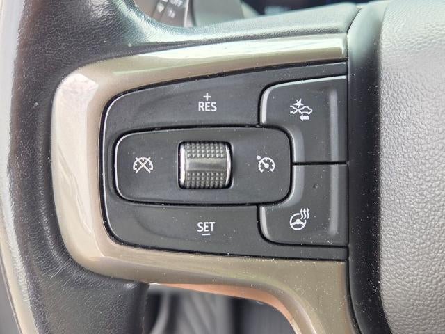 2022 Chevrolet Silverado 1500 Crew Cab Short Box 4-Wheel Drive High Country