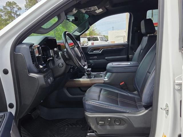 2022 Chevrolet Silverado 1500 Crew Cab Short Box 4-Wheel Drive High Country