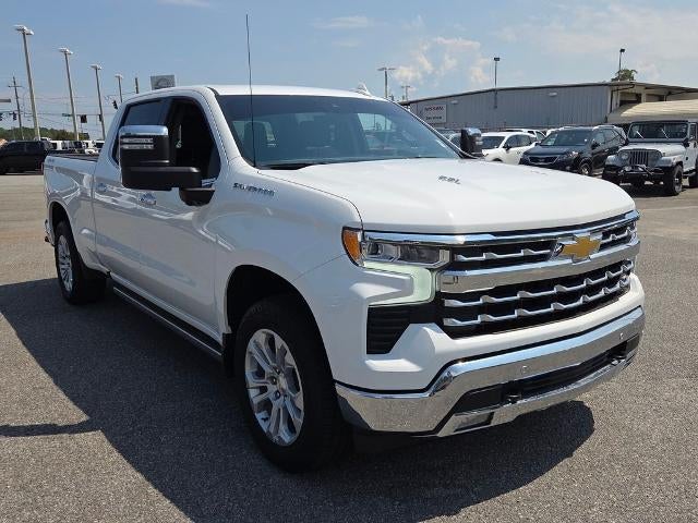 2025 Chevrolet Silverado 1500 LTZ - Photo 15