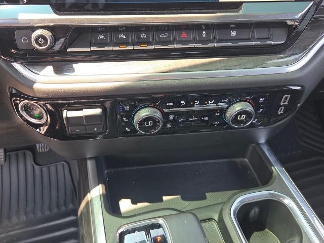 2025 Chevrolet Silverado 1500 LTZ - Photo 18