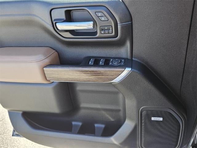 2021 Chevrolet Silverado 1500 Crew Cab Short Box 4-Wheel Drive High Country