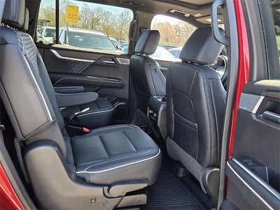 2025 GMC Acadia FWD Denali