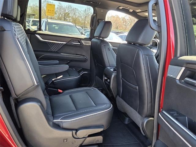 2025 GMC Acadia FWD Denali