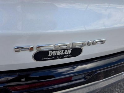 2025 GMC Acadia FWD Denali