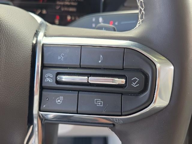 2025 GMC Acadia FWD Denali
