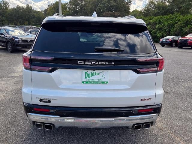 2025 GMC Acadia FWD Denali