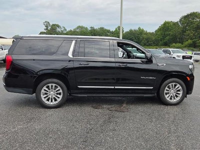 2022 GMC Yukon XL 4WD 4dr SLT