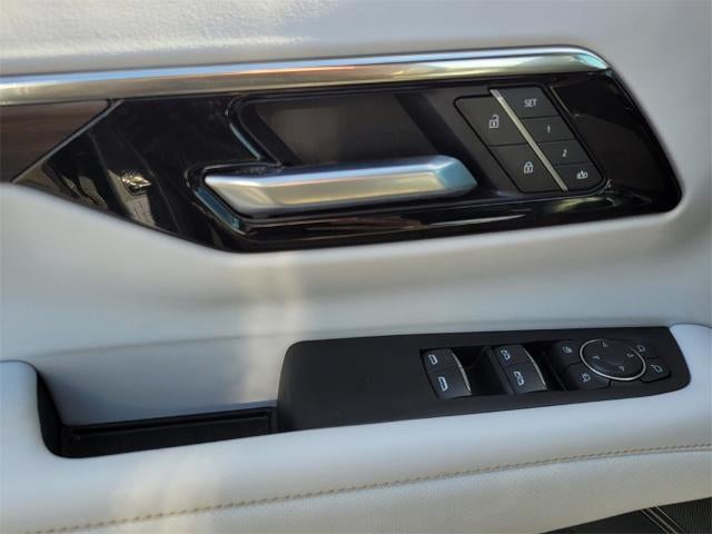 2025 Chevrolet Tahoe 2WD Premier