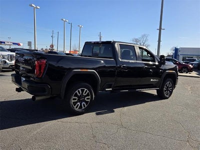 2022 GMC Sierra 2500 HD Crew Cab Standard Box 4-Wheel Drive AT4