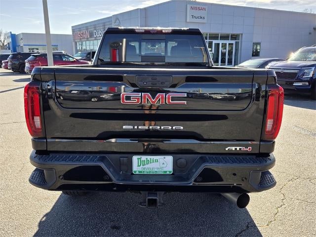 2022 GMC Sierra 2500 HD Crew Cab Standard Box 4-Wheel Drive AT4