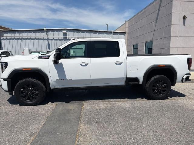 2024 GMC Sierra 2500 HD Crew Cab Standard Box 4-Wheel Drive AT4