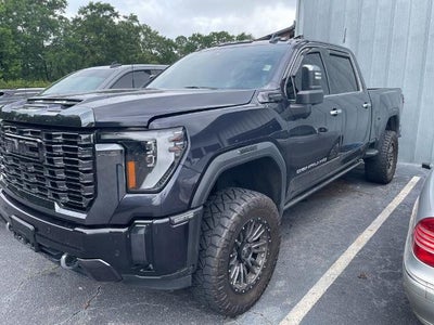 2024 GMC Sierra 2500 HD Crew Cab Standard Box 4-Wheel Drive Denali Ultimate