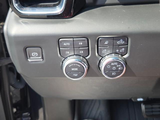 2024 GMC Sierra 2500 HD Crew Cab Standard Box 4-Wheel Drive Denali Ultimate