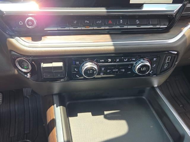 2025 GMC Sierra 2500 HD Crew Cab Standard Box 4-Wheel Drive SLT