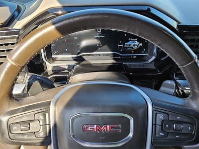 2022 GMC Sierra 1500 Crew Cab Short Box 4-Wheel Drive SLT