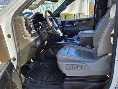 2022 GMC Sierra 1500 Crew Cab Short Box 4-Wheel Drive SLT