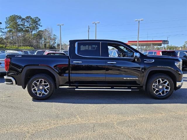 2023 GMC Sierra 1500 Crew Cab Short Box 4-Wheel Drive SLT