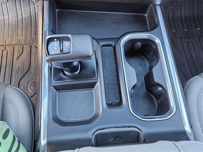 2023 GMC Sierra 1500 Crew Cab Short Box 4-Wheel Drive SLT