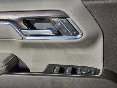 2023 GMC Sierra 1500 Crew Cab Short Box 4-Wheel Drive SLT