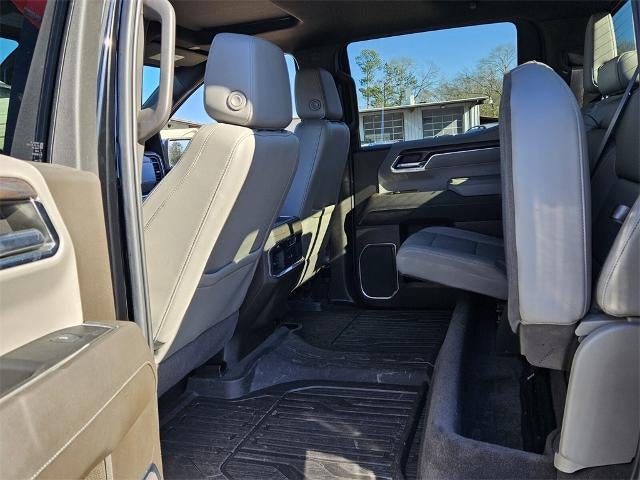 2023 GMC Sierra 1500 Crew Cab Short Box 4-Wheel Drive SLT