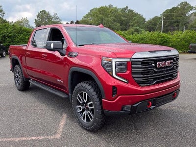 2023 GMC Sierra 1500 Crew Cab Short Box 4-Wheel Drive AT4