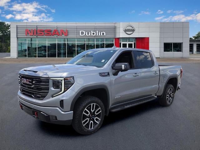 2023 GMC Sierra 1500 Crew Cab Short Box 4-Wheel Drive AT4