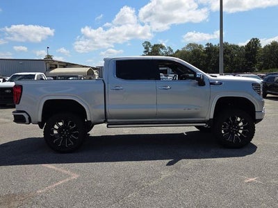 2022 GMC Sierra 1500 Crew Cab Short Box 4-Wheel Drive Denali