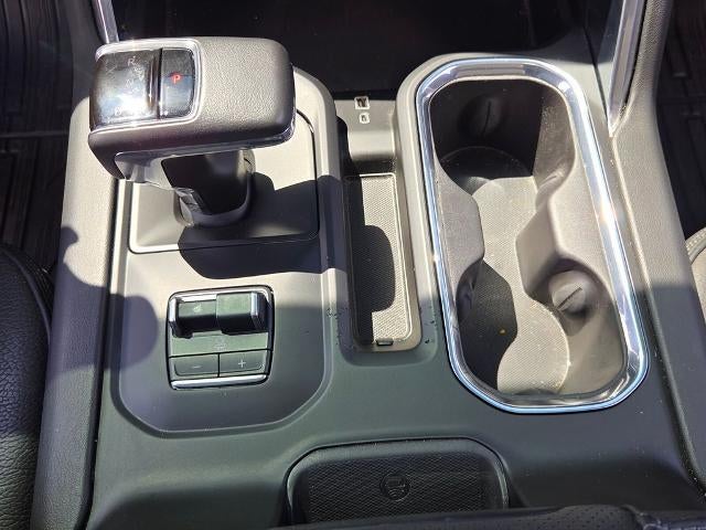 2022 GMC Sierra 1500 Crew Cab Short Box 4-Wheel Drive Denali