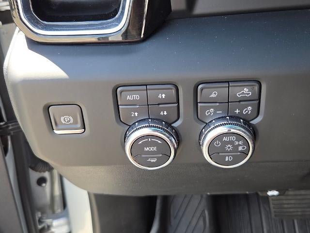 2022 GMC Sierra 1500 Crew Cab Short Box 4-Wheel Drive Denali