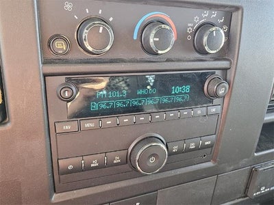 2023 GMC Savana Cargo Van 2500 Regular Wheelbase Rear-Wheel Drive