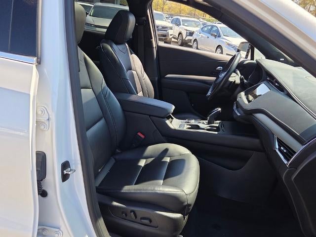 2023 Cadillac XT4 AWD 4dr Premium Luxury