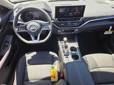 2026 Nissan Altima SR