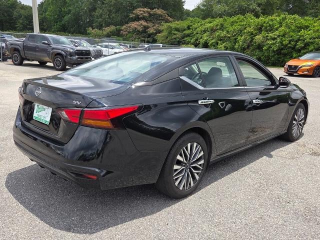 2024 Nissan Altima 2.5 SV Sedan