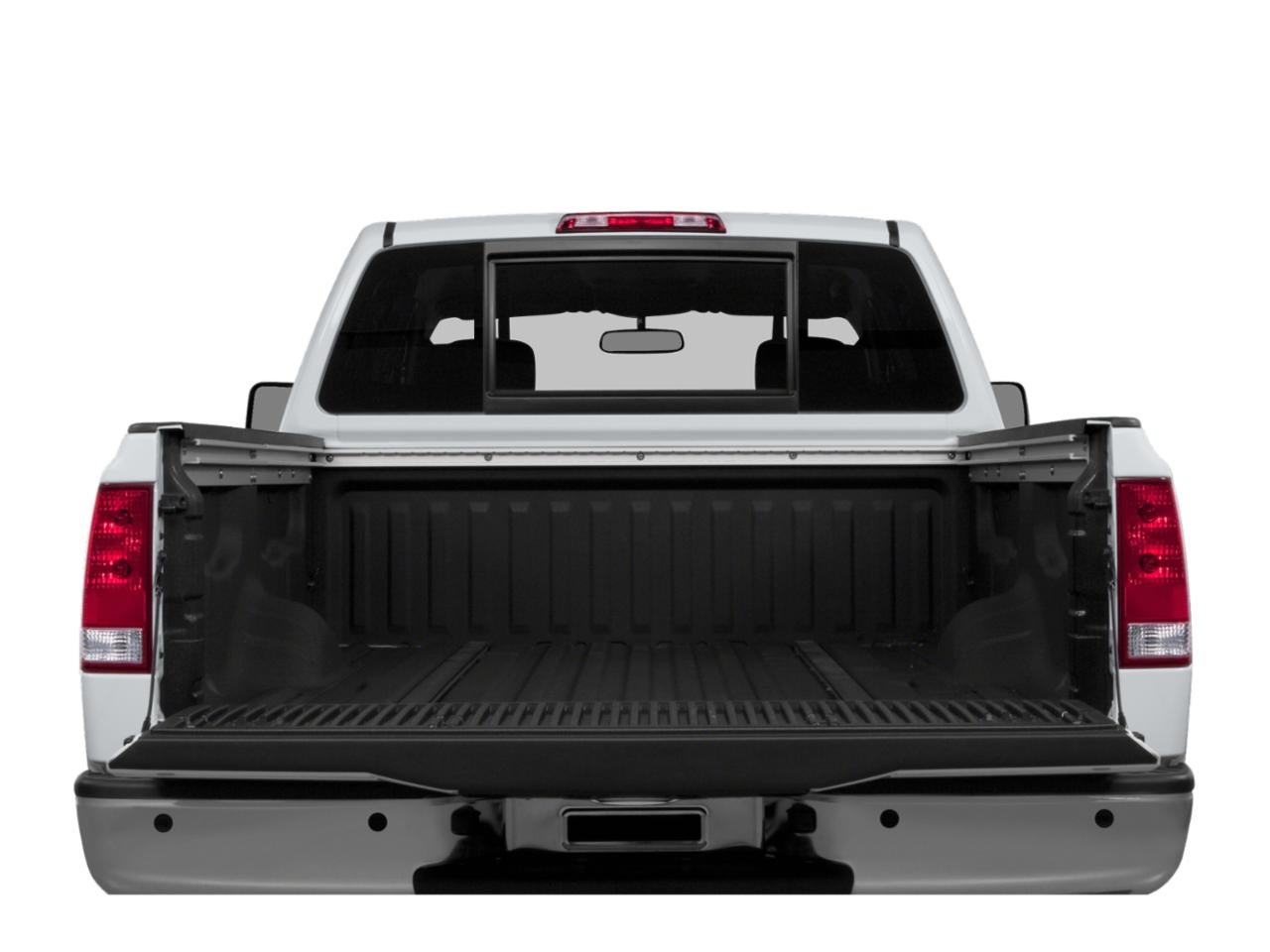 2015 Nissan Titan 4WD Crew Cab Short Bed SL
