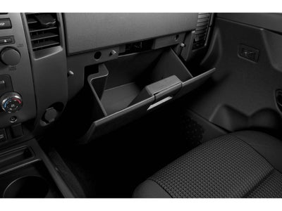 2015 Nissan Titan 4WD Crew Cab Short Bed SL