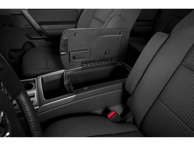 2015 Nissan Titan 4WD Crew Cab Short Bed SL