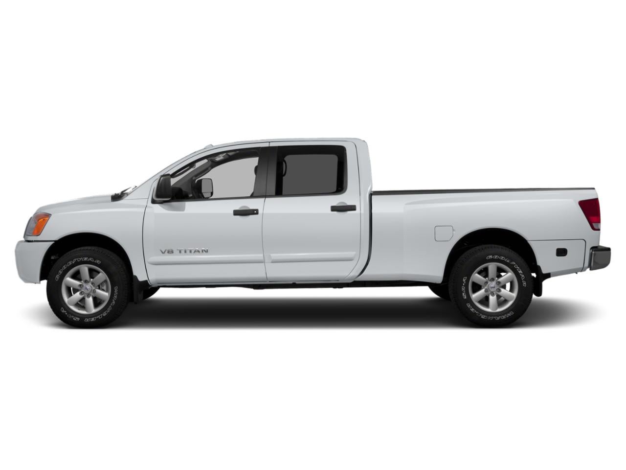 2015 Nissan Titan 4WD Crew Cab Short Bed SL